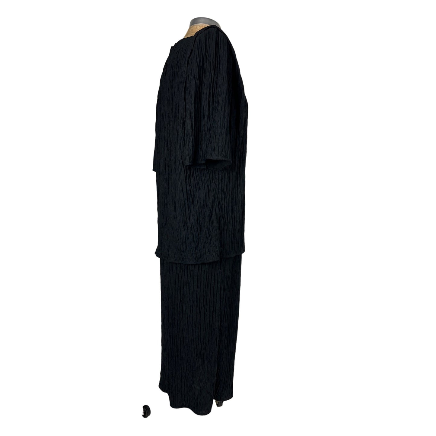 David Rose Black Dress Polyester 80s wrinkled Pleats Texture Authentic Vintage