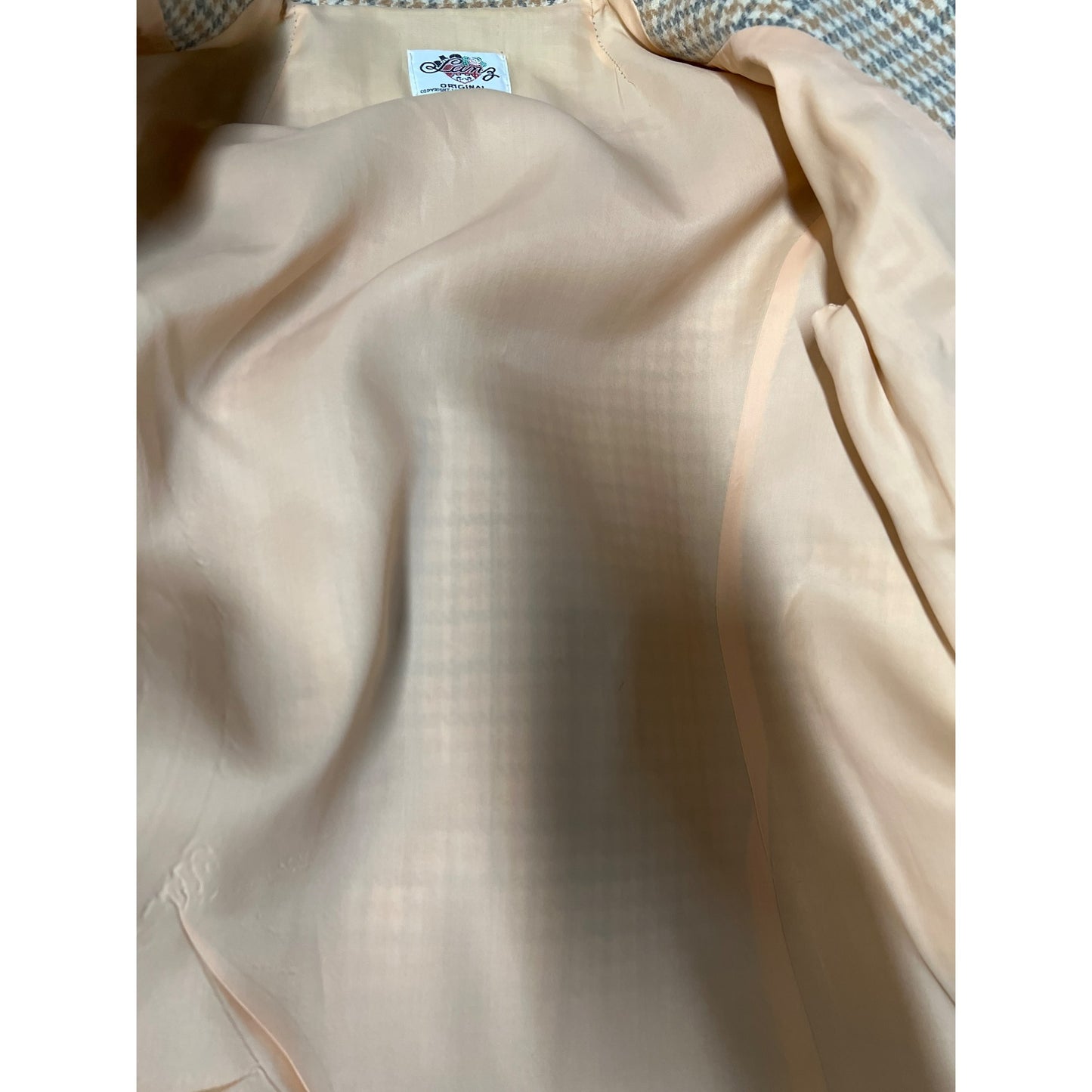 Classic Vintage Lanz Original Tweed Jacket - Beige Gray Houndstooth - Size 2/4 - Women's Fashion - Business/Casual Fashion - Everyday Blazer