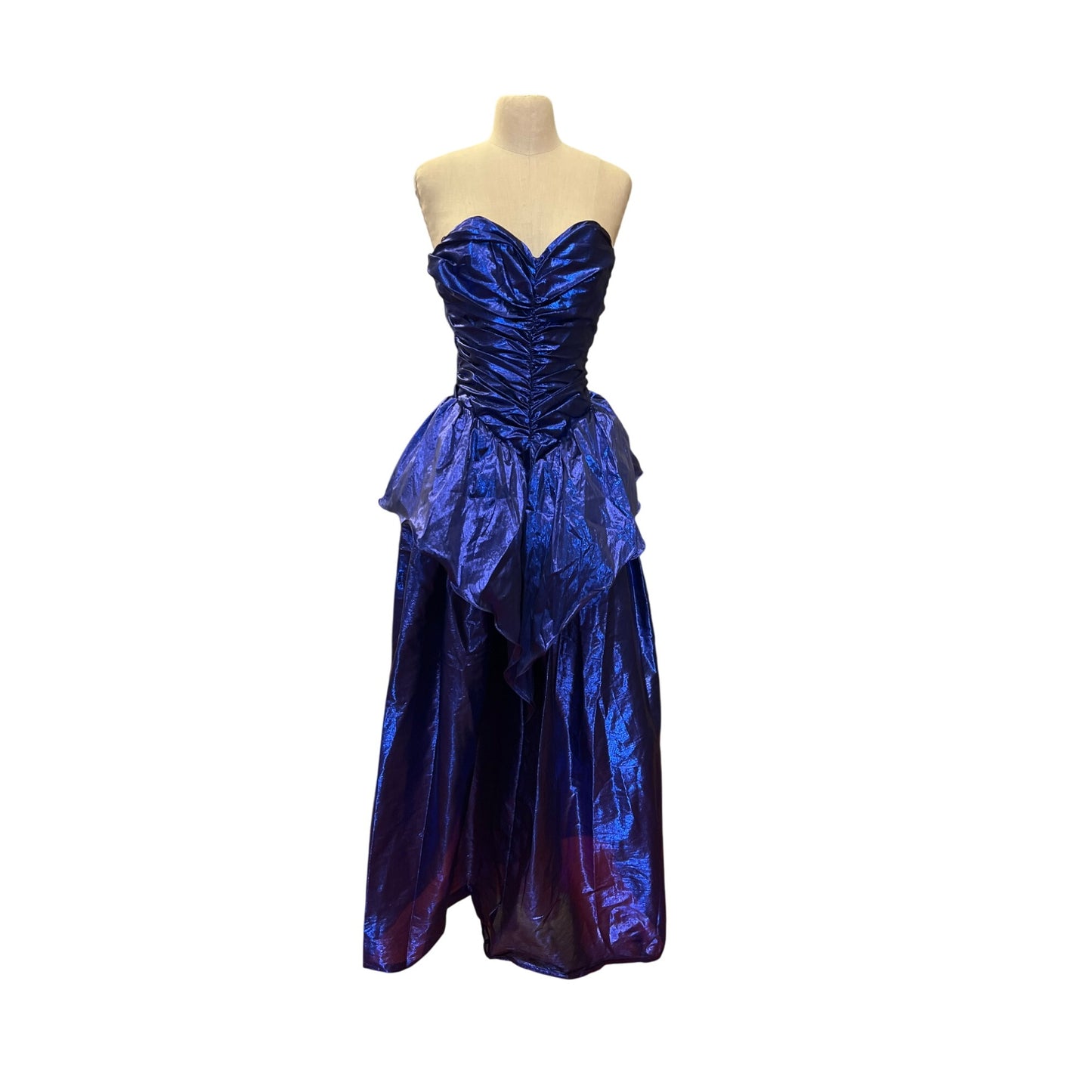 Vintage 80s Dress Metallic Purple Strapless Ruched Shiny Evening Gown Prom Dress With Sweetheart Neckline Volume Layered Skirt Homecoming