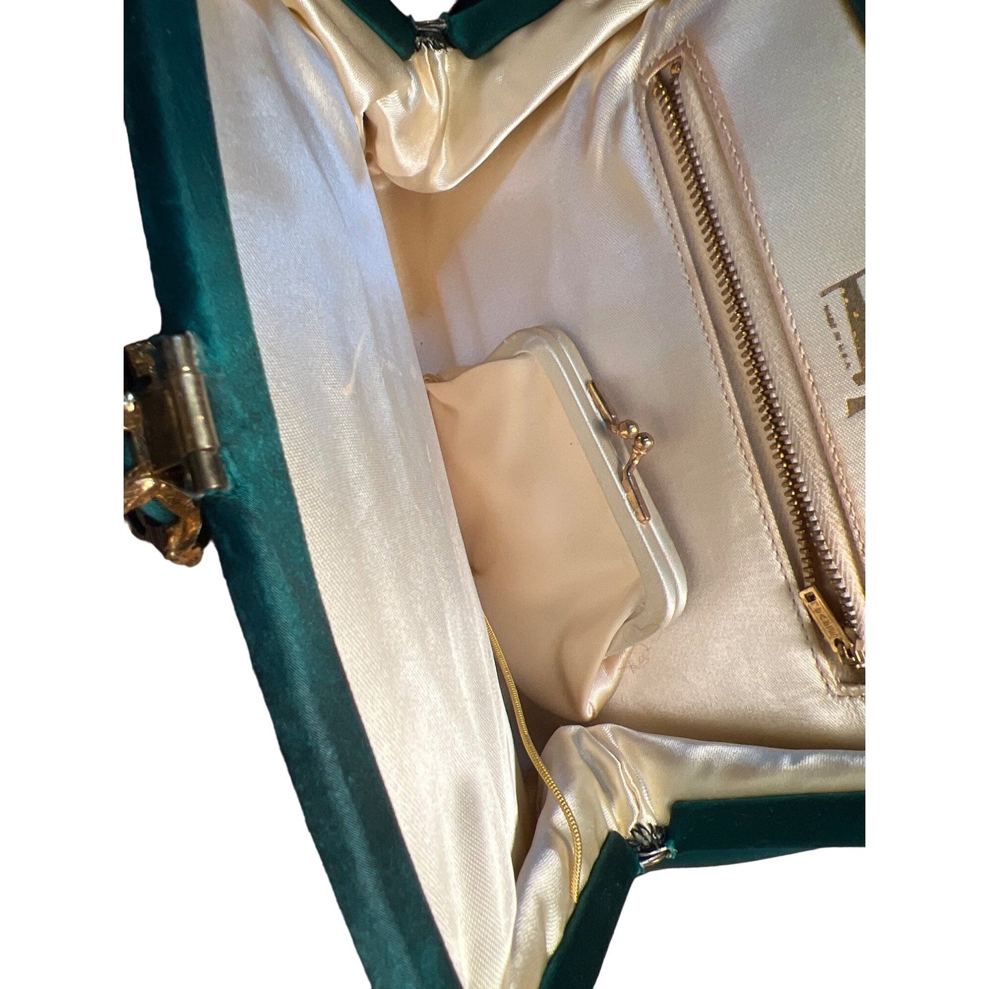 Vintage Ingber Emerald Green Clutch Old Hollywood Style Purse Ornated Clasp