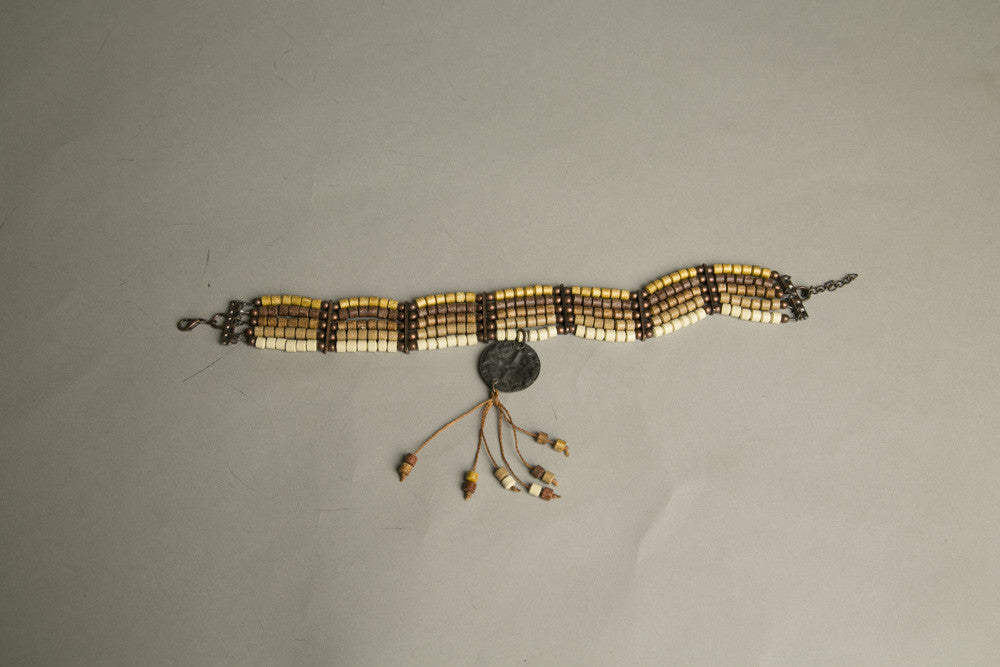 Bohemian Beaded Choker Necklace - A Nod to Vintage 90s Fashion