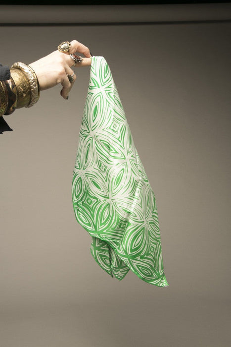 Why Collectors Hunt for Burmel: Mid-Century Mastery and the "Japanese Silk" Revolution