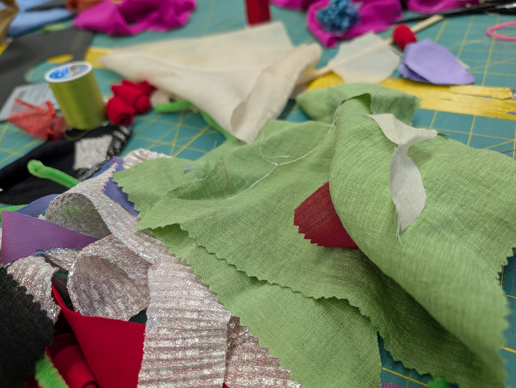 She Loved Fashion. She Didn't Want to Sew.