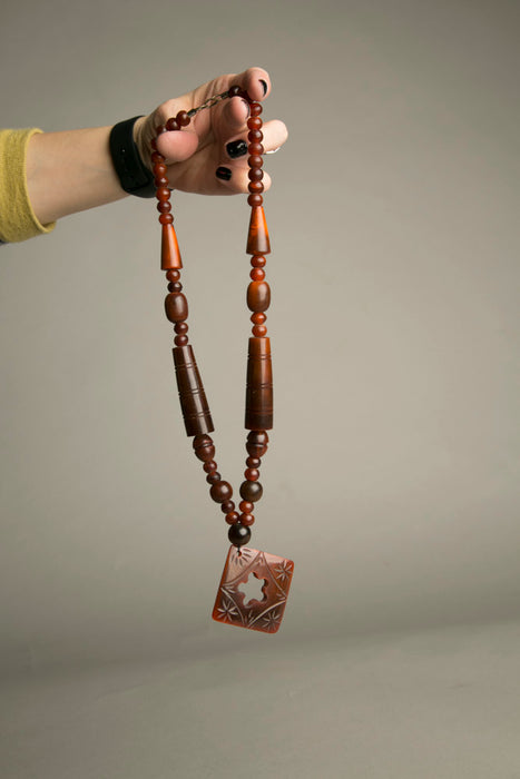 Celluloid, Bakelite, and Plastic: What Are They and How Are They Different?