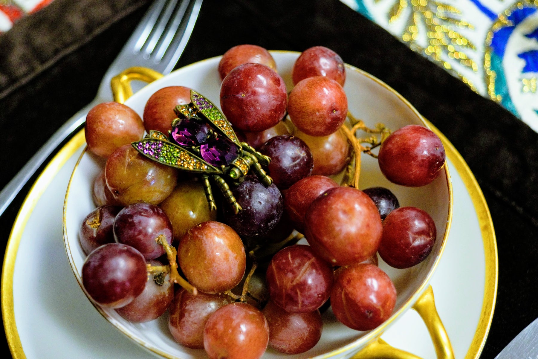 Creeping Into the World of Jewelry: The History of Insect Motifs