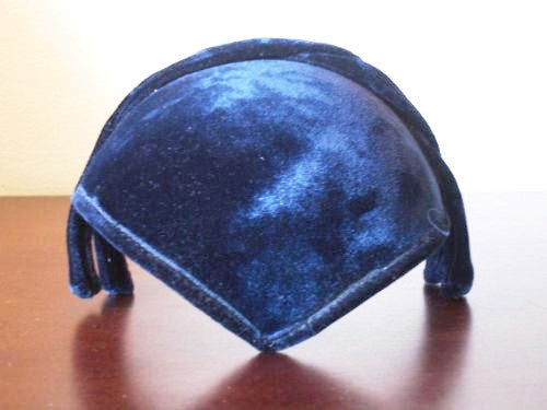 Art Deco Elegance: Cain Sloan Metallic Blue Velvet Vintage Hat