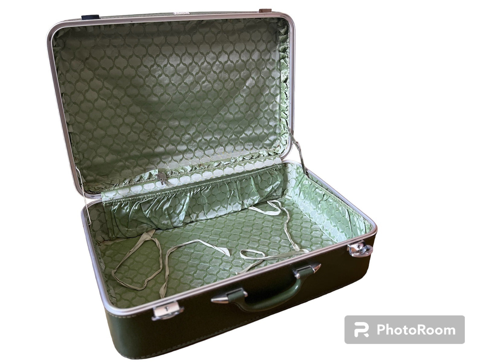 Amelia's Timeless Journey: Authentic Amelia Earhart Vintage Luggage RESERVED for J