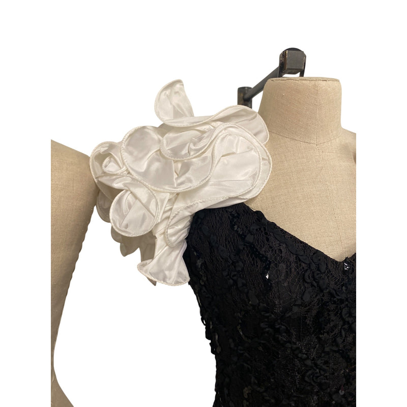 Susan Roselli For VI Jack Black Lace & White Satin Ruffle Dress