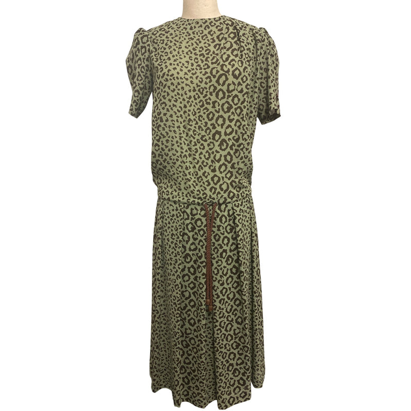 Vintage Bon Cilie Leopard Print Dress With Waist Tie and Puff Sleeves Size 9 Polyester 100% Made In Japan