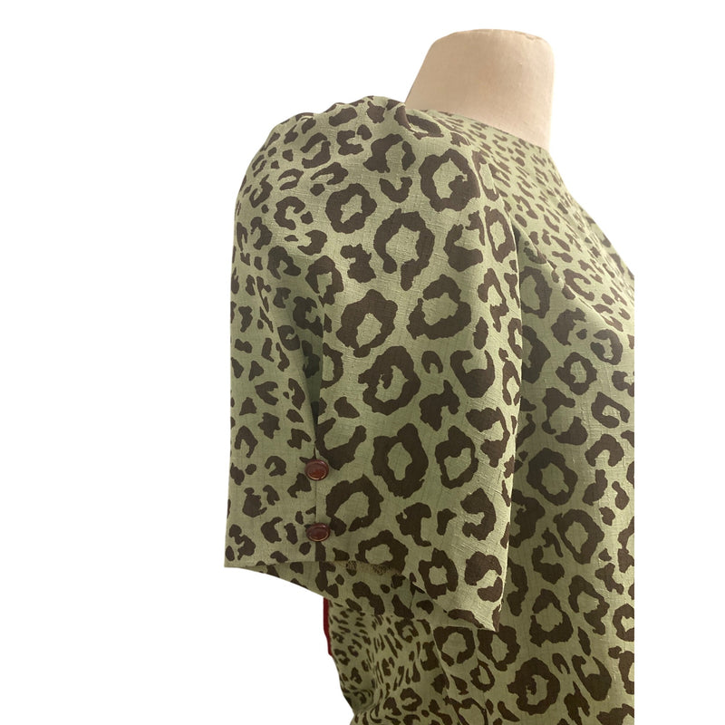 Vintage Bon Cilie Leopard Print Dress With Waist Tie and Puff Sleeves Size 9 Polyester 100% Made In Japan
