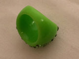 VINTAGE LUCITE JEWELRY NEON GREEN RING