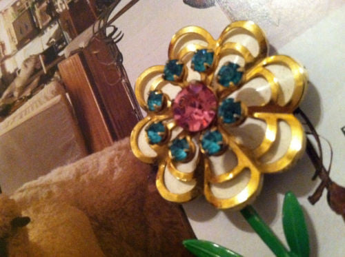 Whimsical Floral Vintage Jewelry Rhinestones Pin Brooch