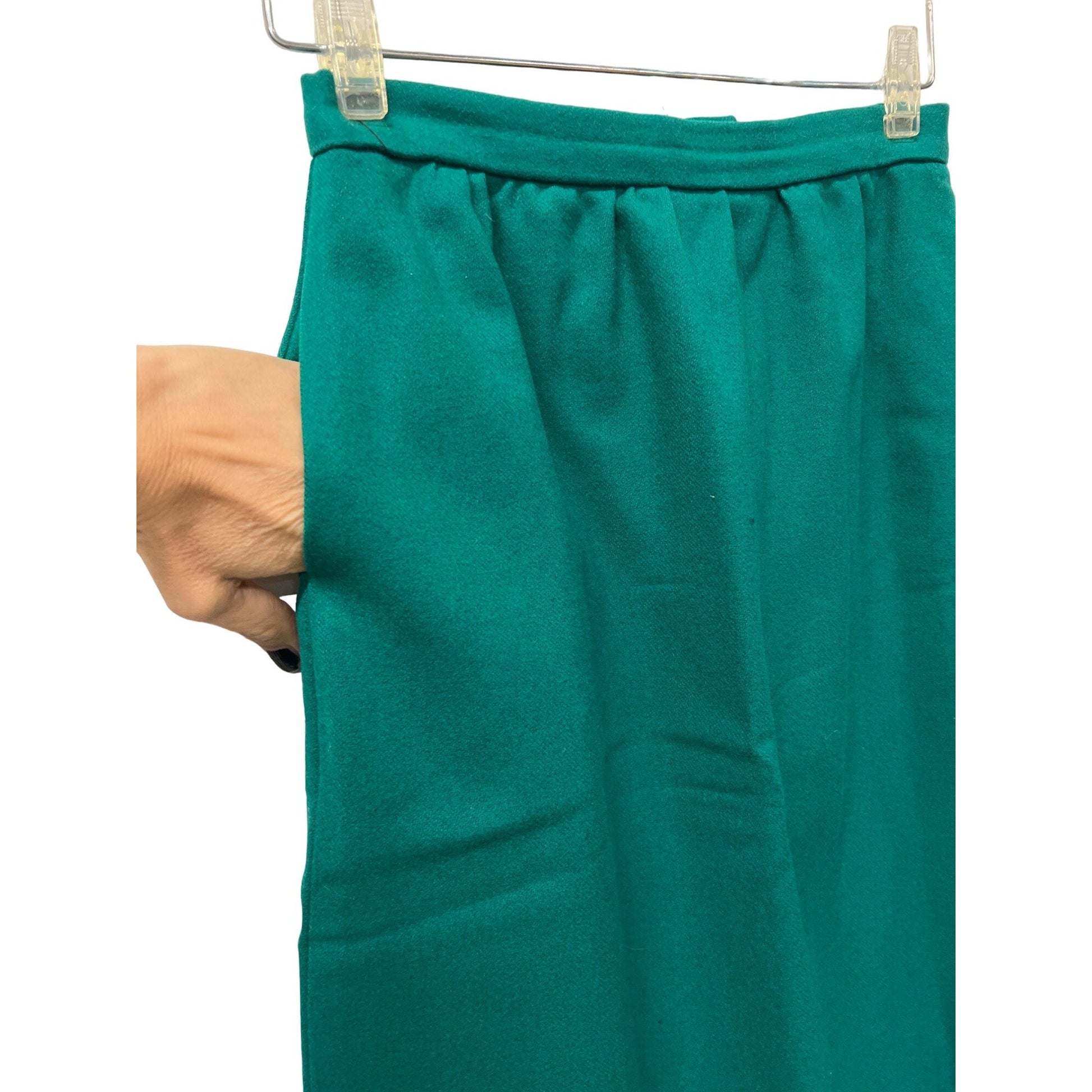 Vintage Andre Barreau New York Green Suit Two-piece Set Skirt Blazer Jacket