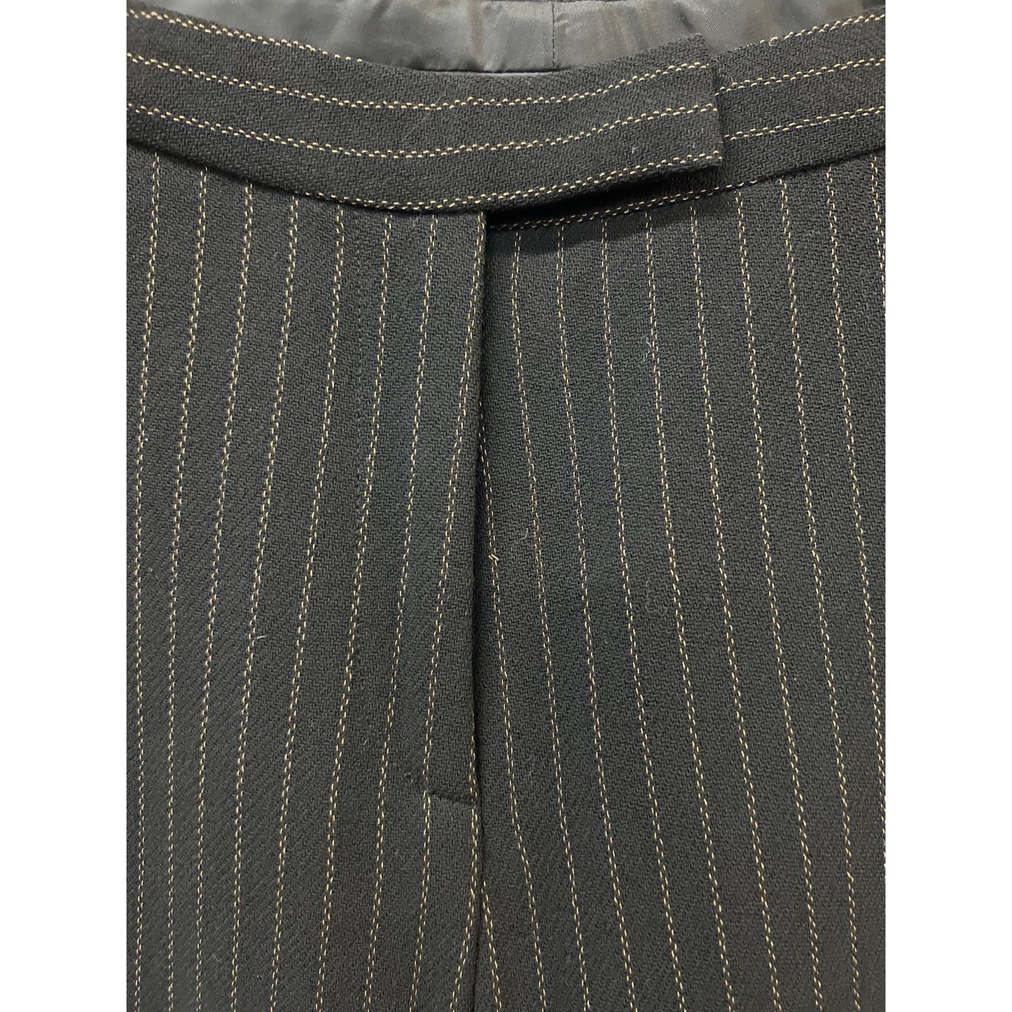 Oscar de la Renta Pinstripe Suit Black Beige Powerful Executive Size 2