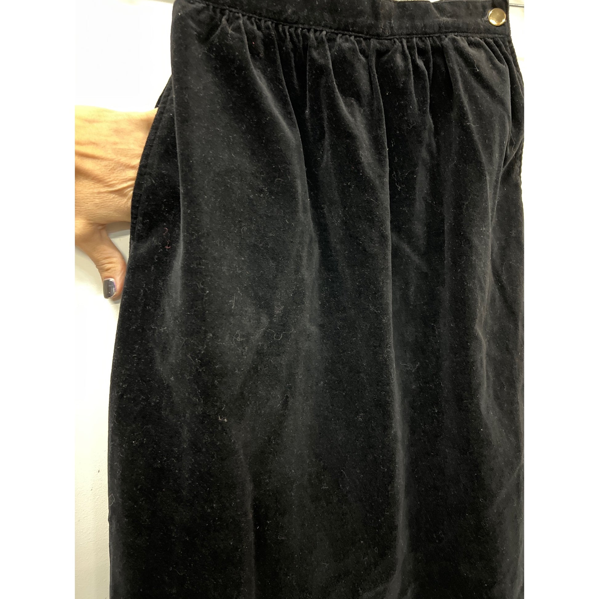 Vintage Pair Ups Womenswear Black Velvet MIdi Skirt 6