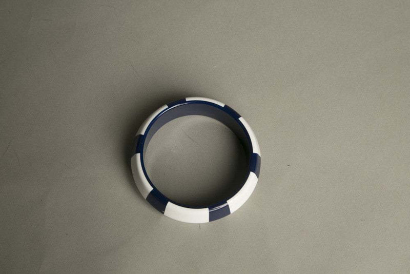 Nautical bangle bracelet with navy blue and white stripes, vintage 1990s jewelry.