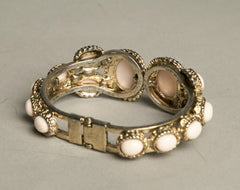 Pastel Pink Beaded Bracelet - Vintage Costume Jewelry from the 1980s