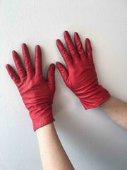 Aris Vintage Gloves: Accentuate Your Elegance with Sustainable Fashion