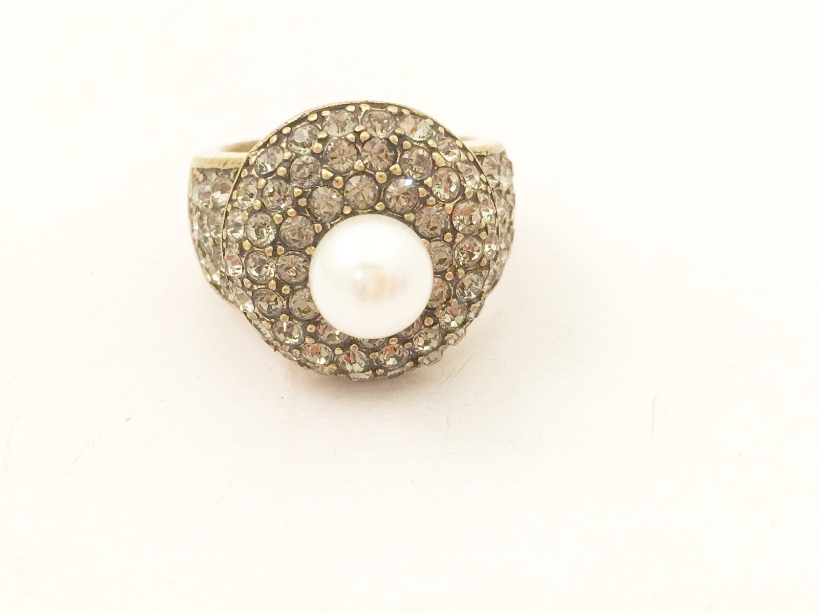 Heidi Daus Jewelry Posh and Proper Pavé Crystal Round Ring