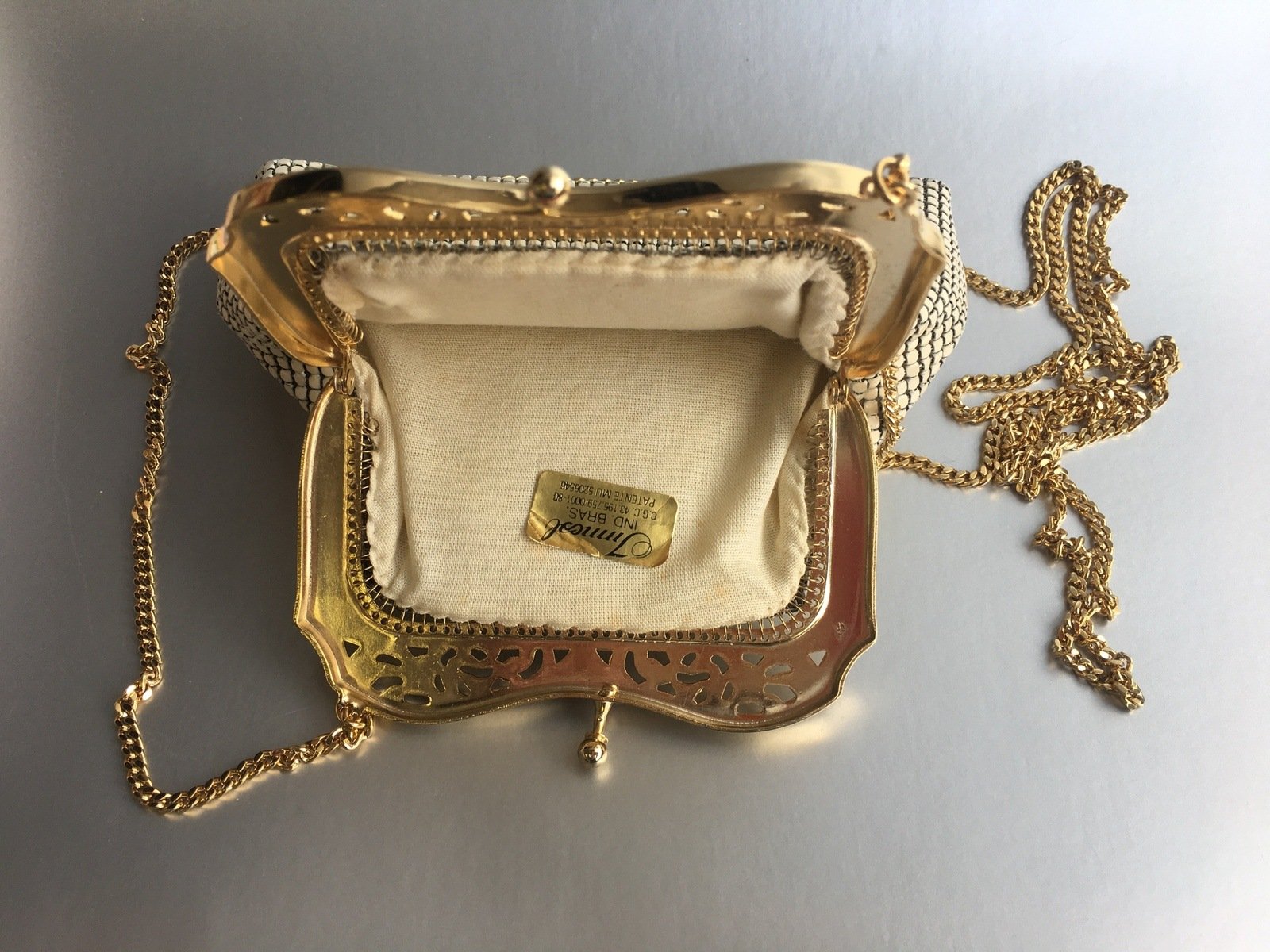 White Mesh Metal Purse Bag Vintage Accessory