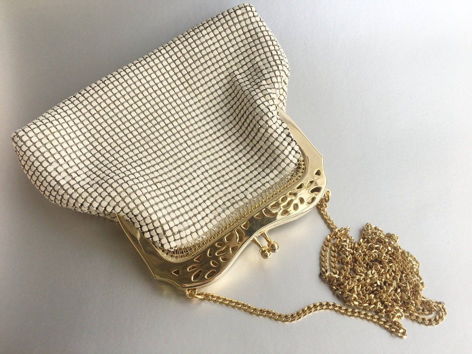 White Mesh Metal Purse Bag Vintage Accessory