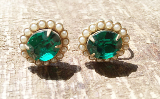 Emerald Green Rhinestone and Pearls Vintage Jewelry