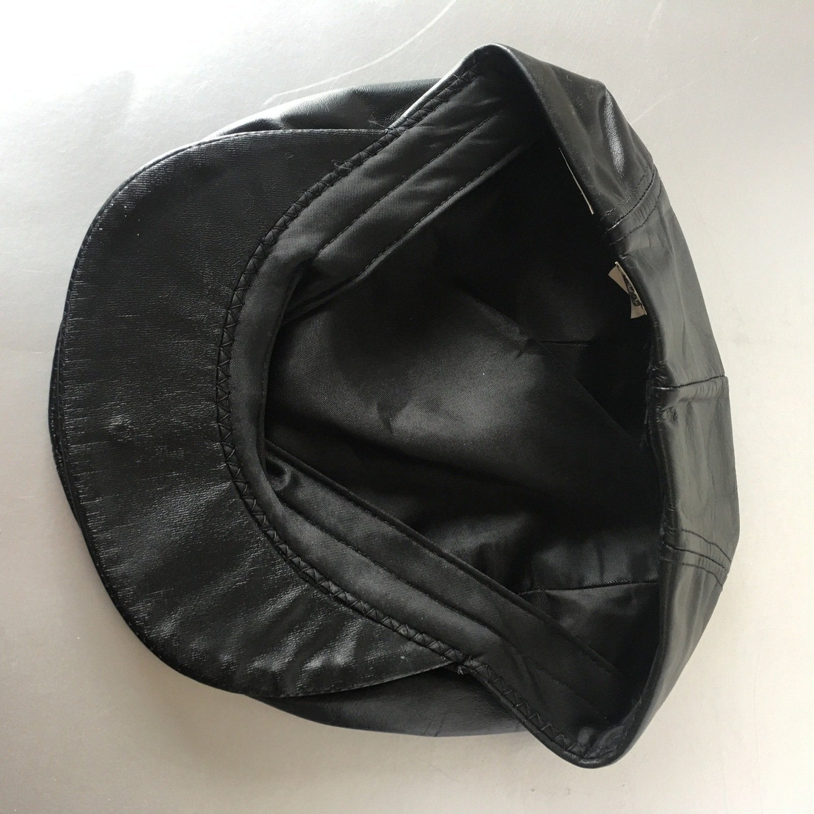 United Hatters Caps Black Leather Newsboy Hat Vintage Accessories