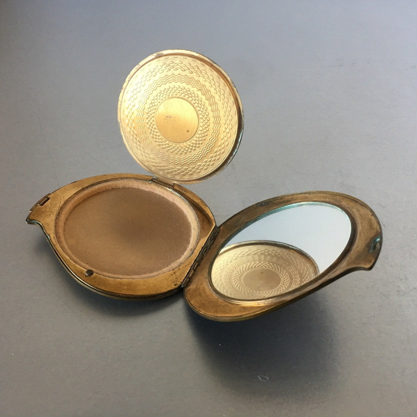 Elgin American Antique Art Nouveau Compact Mirror Vintage Accessories