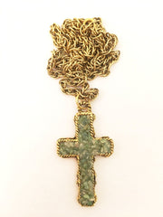 Green Jadeite Cross Pendant Chain Necklace Figural Vintage Jewelry