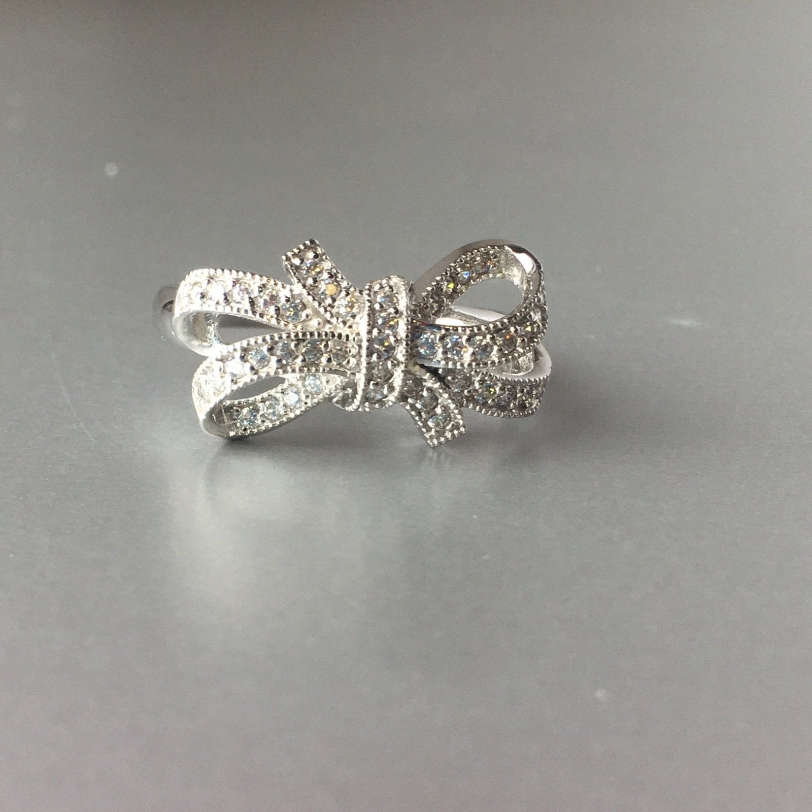 Zirconia Bow Sparkling Ring Contemporary Jewelry