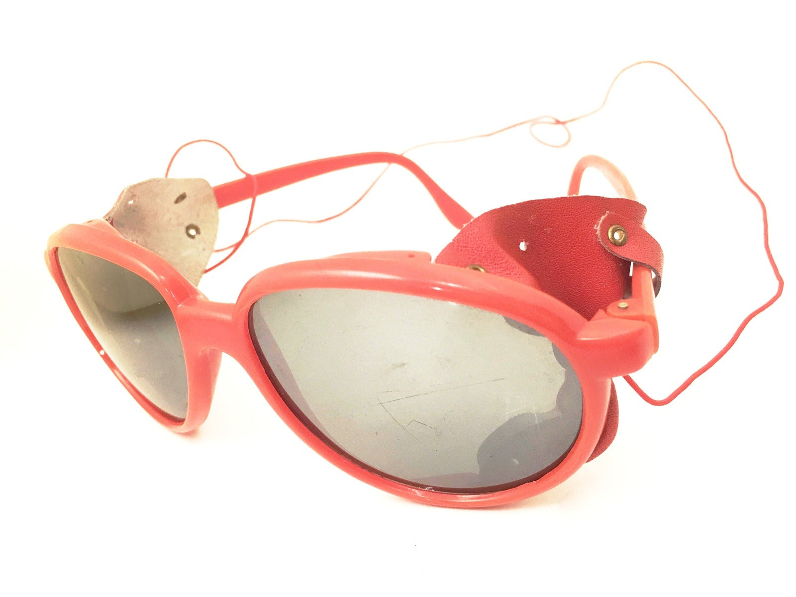 Red Aviator Sunglasses Vintage Eyewear Leather sides Mirrored Lenses