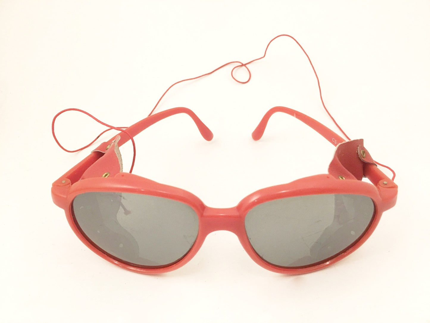 Red Aviator Sunglasses Vintage Eyewear Leather sides Mirrored Lenses