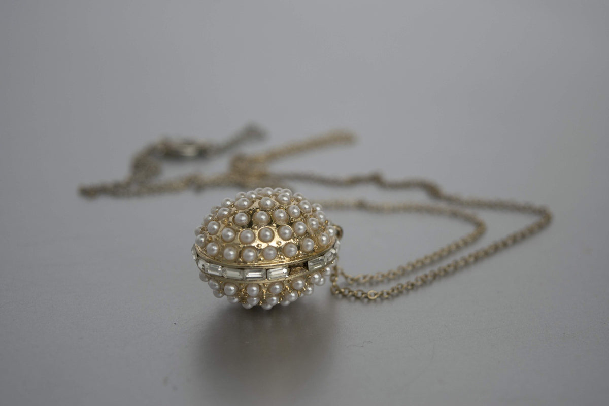 Pearls Egg Pendant Golden Chain Necklace Vintage Jewelry