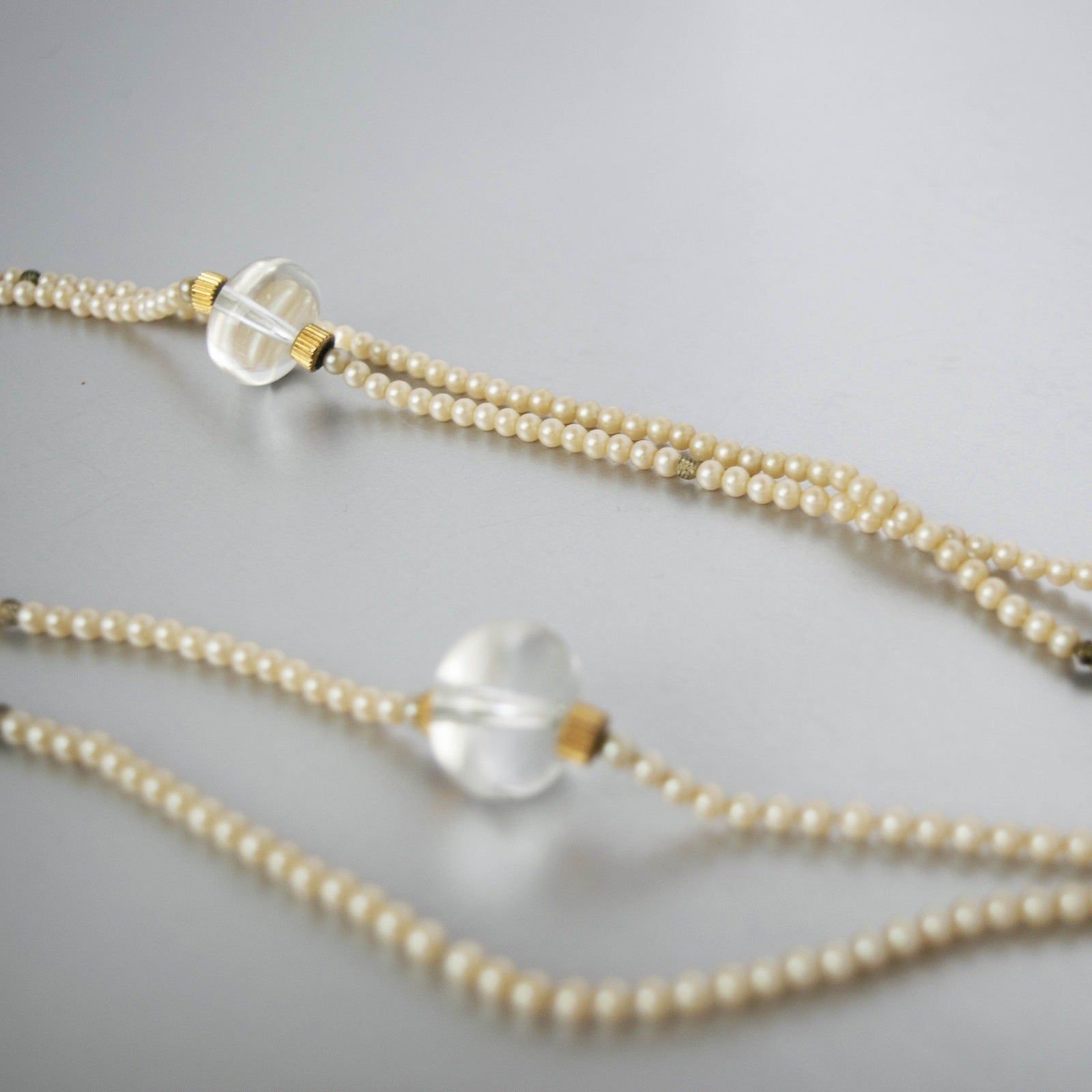 Vintage Art Deco Flapper Pearls Long Necklace: Echo of Roaring Twenties Elegance
