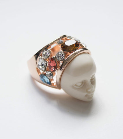 Exquisite Face Ring