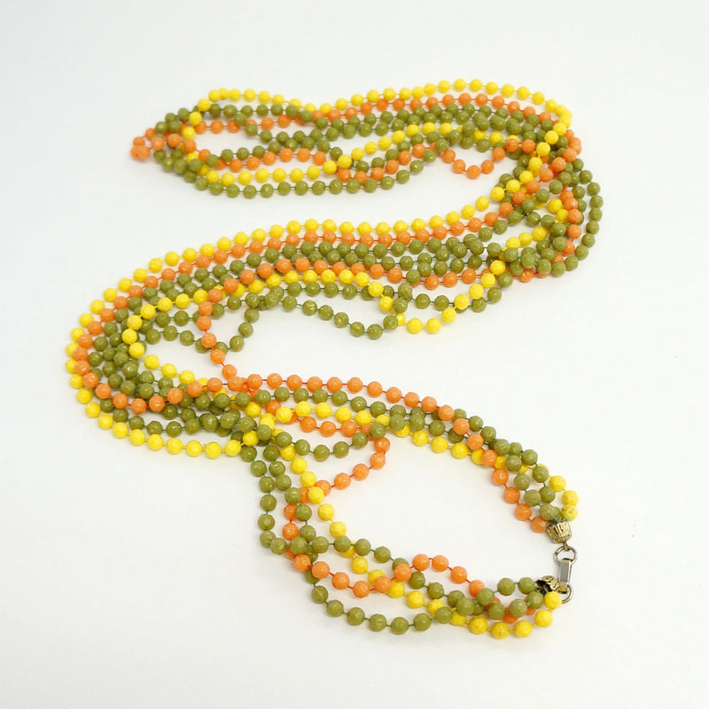 VINTAGE PLASTIC JEWELRY FLAPPER NECKLACE